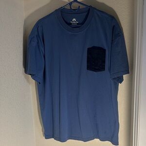 Nike Men's Short Sleeve Tee in Blue with Pocket